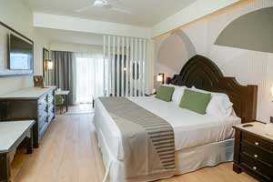 The Junior Suites at the Hotel Riu Palace Pacifico
